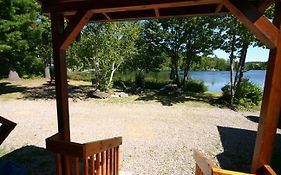 Spectacle Lake Lodge